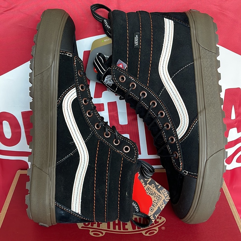Vans Men’s Sk8-HI Mte-2
Khaki/Black
VN0A5KYCZF5 boots - sneakers - Picture 12 of 16